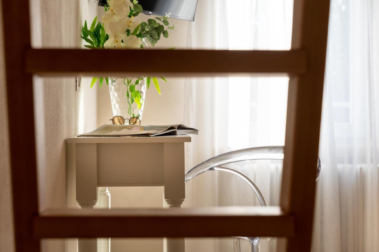 Beatabb Aparthotel Guardistallo Luaran gambar